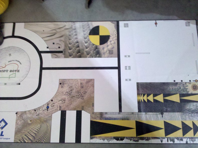 FLL 015 - Mat.jpg FLL 015 - Mat.jpg